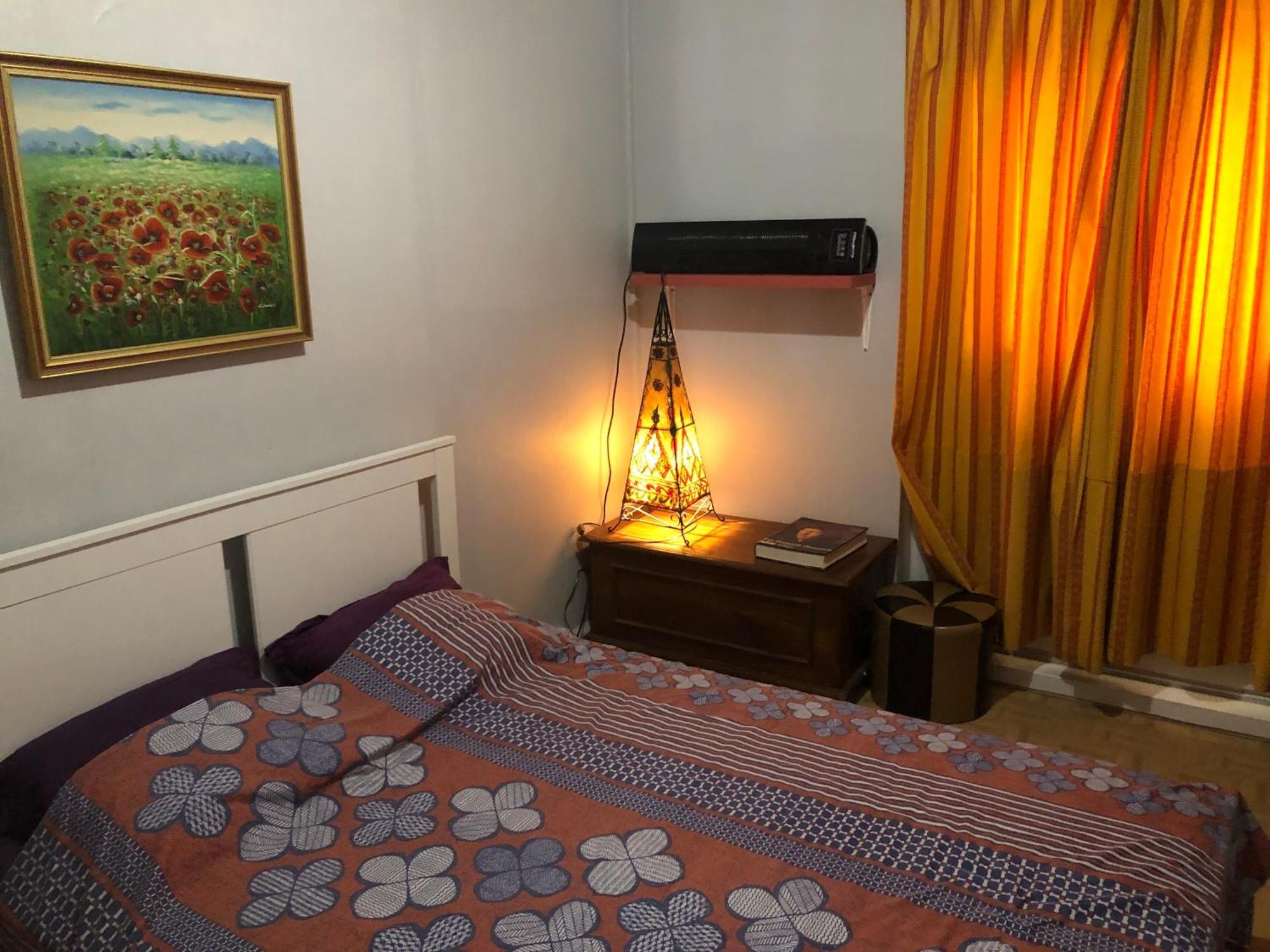 Guesthouse Familial Pour 1,2,3,4 Personnes De 42M2-Accessible Handic -Rez De Chaussee-Vues Sur Rue Et Patio Prive - Sejour,Chambre Separee,Cuisine,Salle De Bain,Lit Double Et Canape-Lit 2Pers-Entree De La Rue Berzelius-5 Minutes Du Metro Brochant-Lig パリ エクステリア 写真